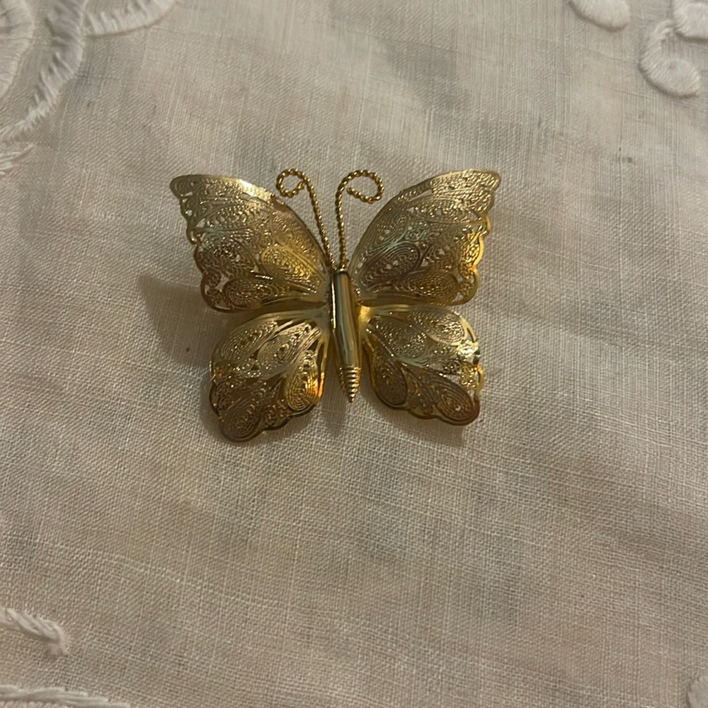 Vintage gold tone butterfly pin